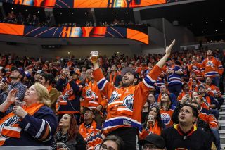 Kings fan spat on 10-year-old cancer patient wearing Oilers jersey