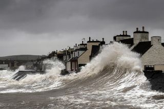 Storm surge by David Baird CC BY-SA 2.0 DEED Storm surge by David Baird CC BY-SA 2.0 DEED