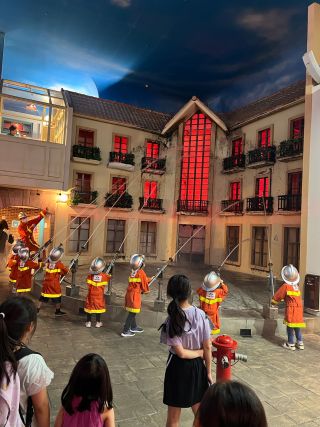 Cara DiYanni Cara DiYanni