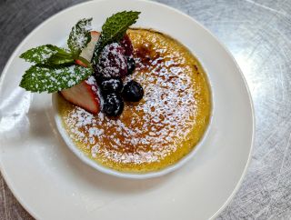 Food and photo courtesy of Julian Clauss-Ehlers 