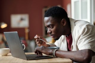 Porn and Food Share More Than You Think | Psychology Today Ireland