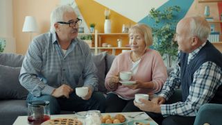 Supportive conversations can help reduce isolation after brain injury.