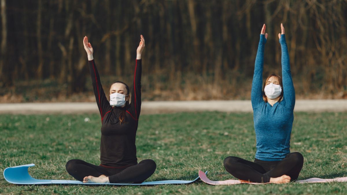 Does Living a Yoga Lifestyle Mean Strict Discipline? | Psychology Today United Kingdom