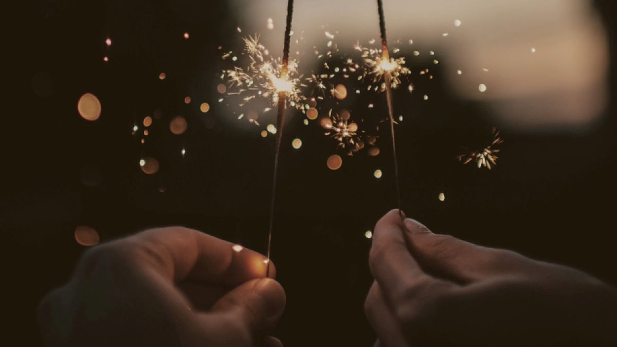 La química del amor y los perfumes - Wikiparfum, image size:1200x675