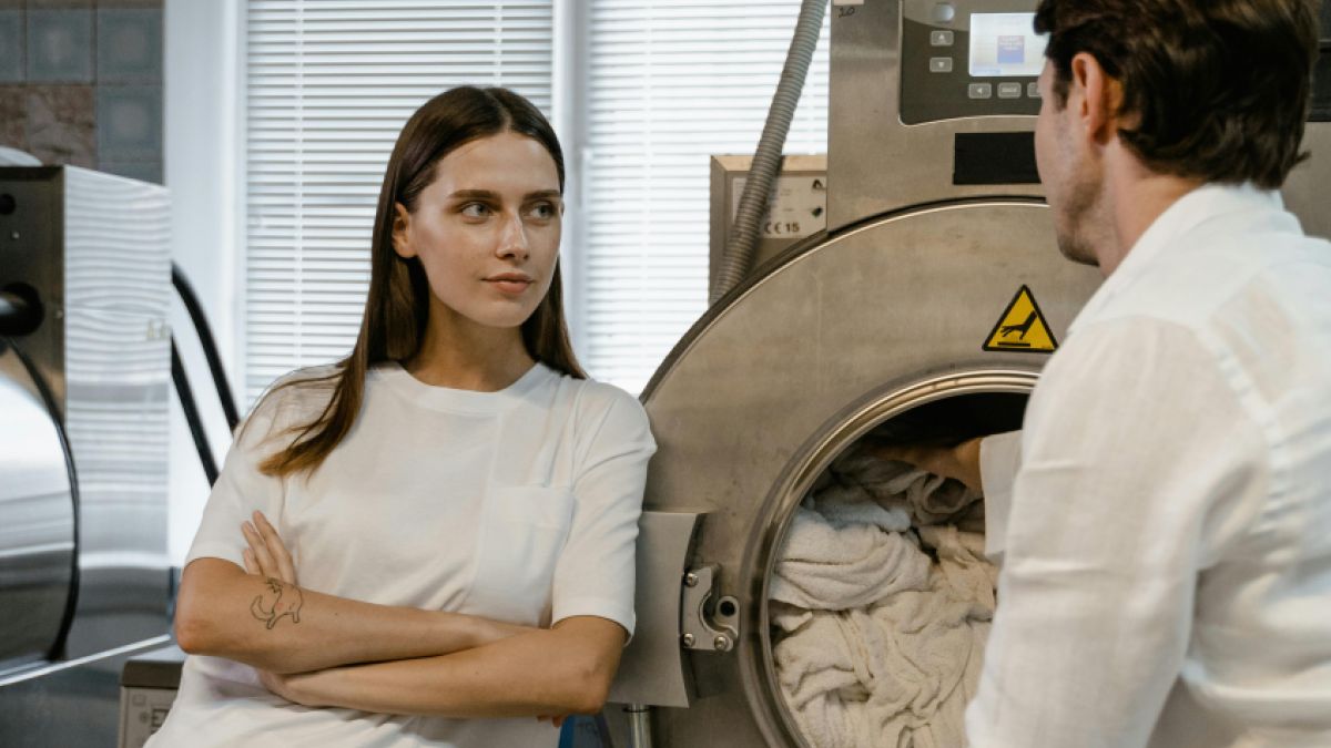 psychologytoday.com - Bruce Y. Lee M.D., M.B.A. - The Choremance Dating Trend Can Be a Time Saver