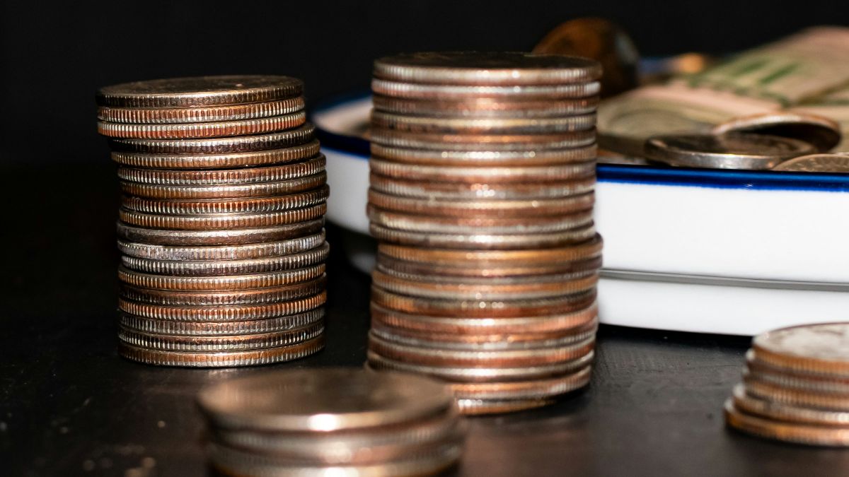 psychologytoday.com - MarYam Hamedani Ph.D. - In the U.S., Who Deserves Financial Stability?