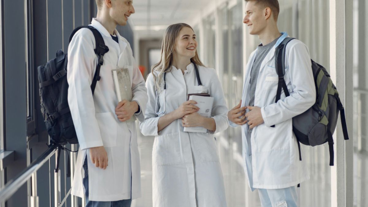 psychologytoday.com - Gary R Simonds MD MS FAANS - Are Medical Schools Finding the Best Future Physicians?
