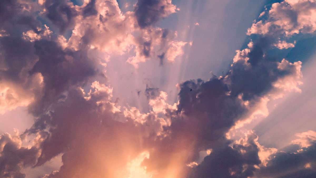 New Research Explores the Connection Between Conspiracy Theories and Spirituality