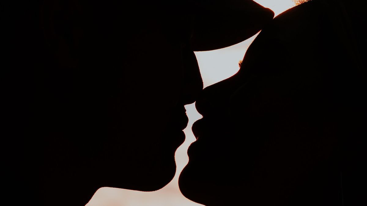psychologytoday.com - Maryanne L.  Fisher Ph.D. - Why Dating Feels Exhausting