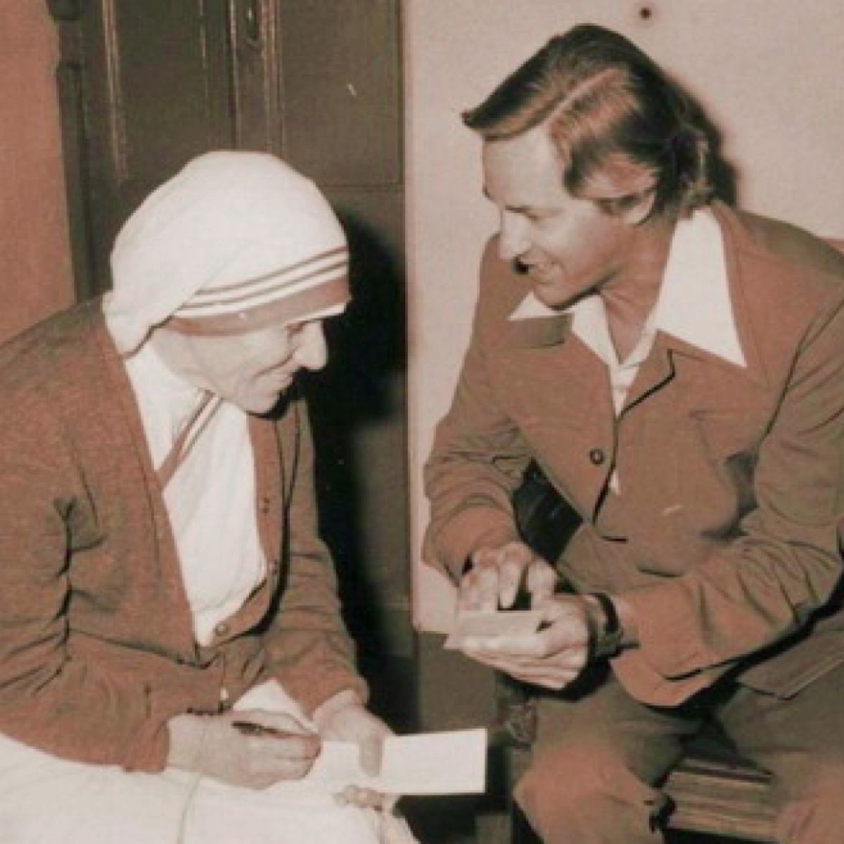 Is Altruism Ever Pure? | Psychology Today