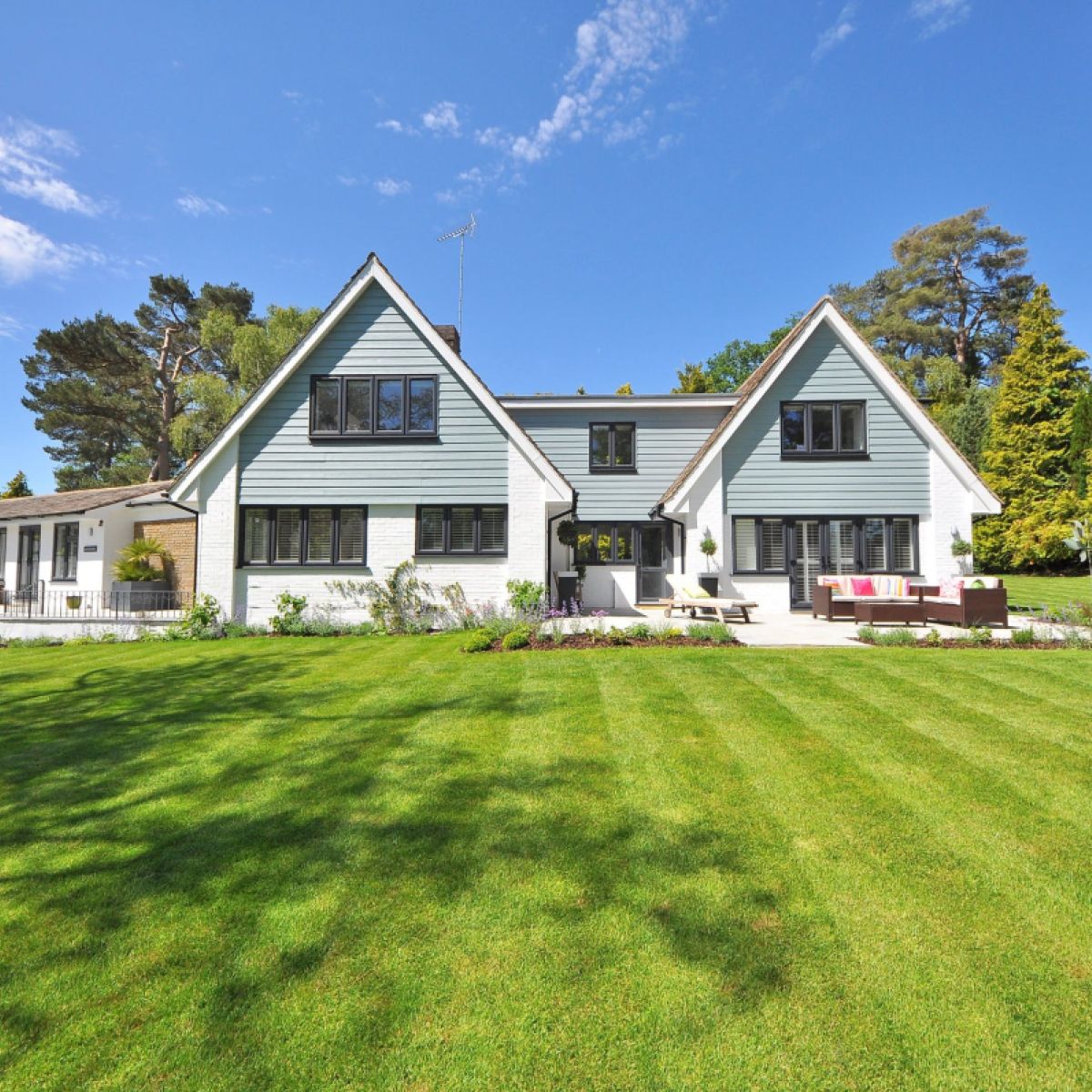Well-kept single-story sober living residence