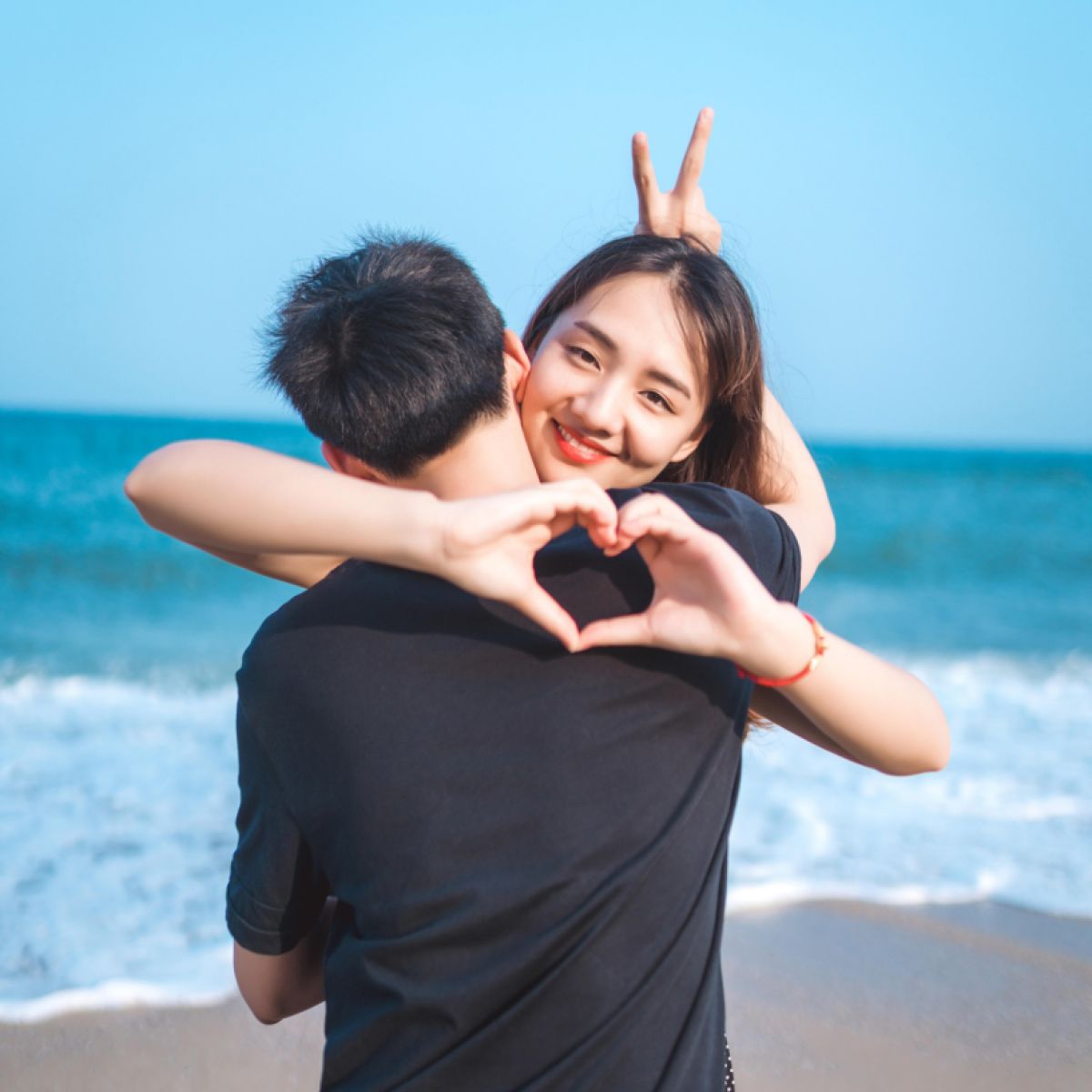 Hugging: Get It Right or Watch It Die (Again) | Psychology Today