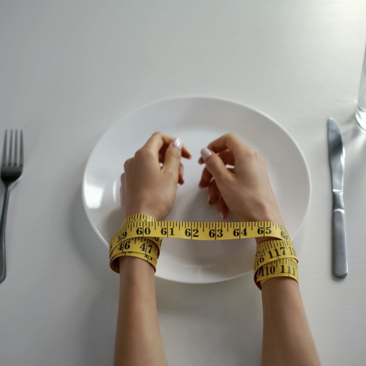 Target Falls for the Terrifying 'Thigh Gap' Trend and Totally Gets Busted, image size:1200x1200