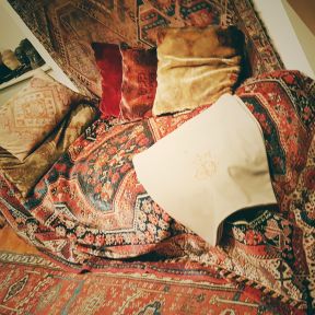 Freud's famous psychoanalytic couch