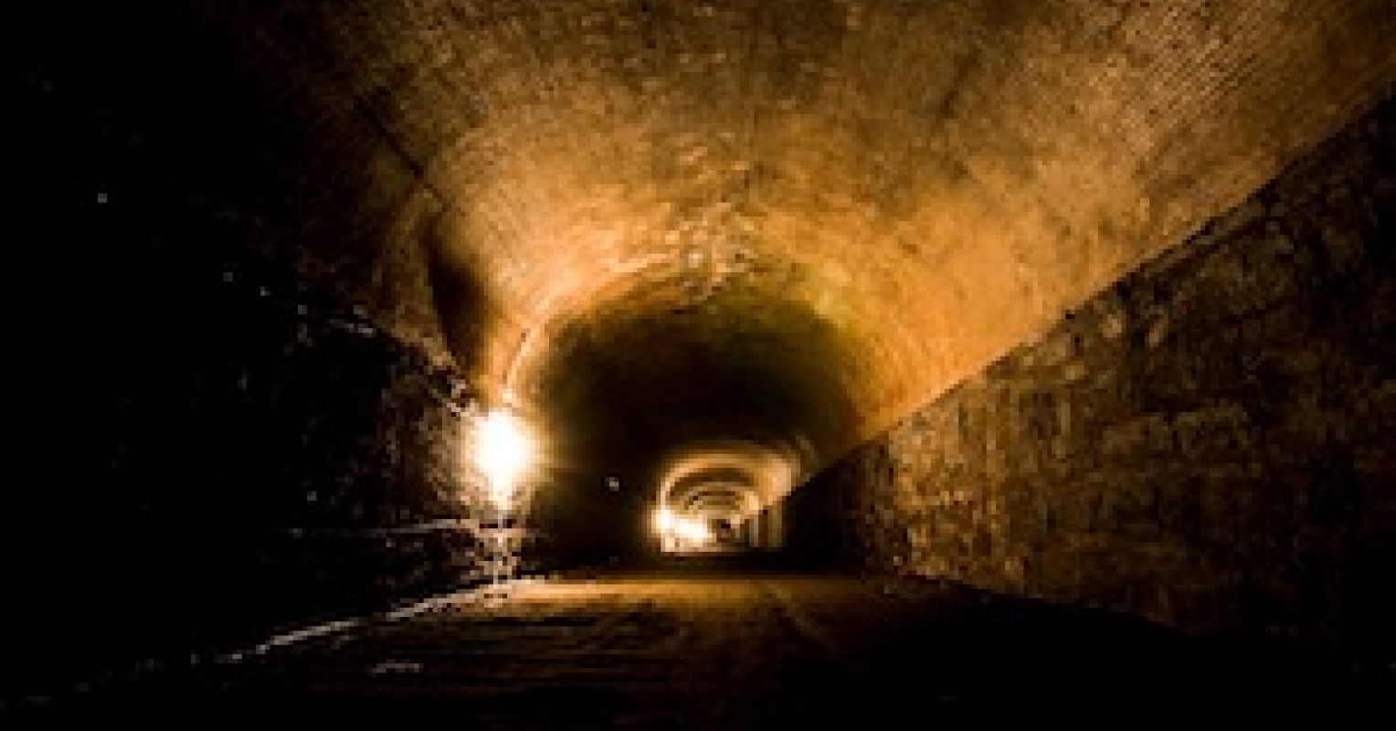Yearning For The Light Finding Hope In Life S Dark Tunnels Psychology Today