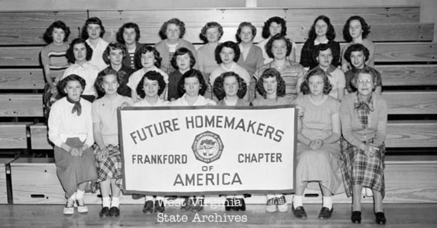 How Do You Feel about the Word 'Homemaker'? | Psychology Today