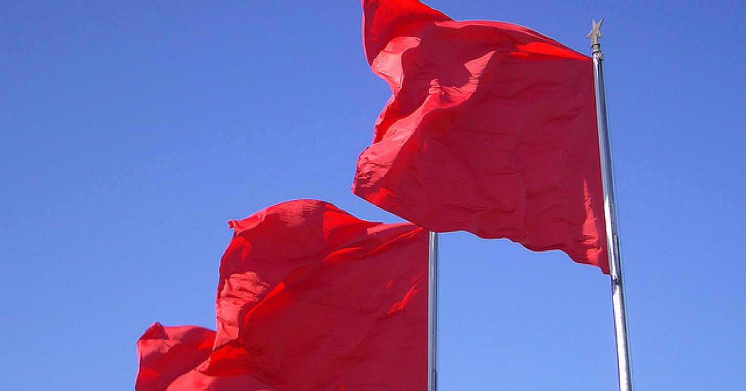 Relationship Red Flags What to Look For Early On Psychology Today