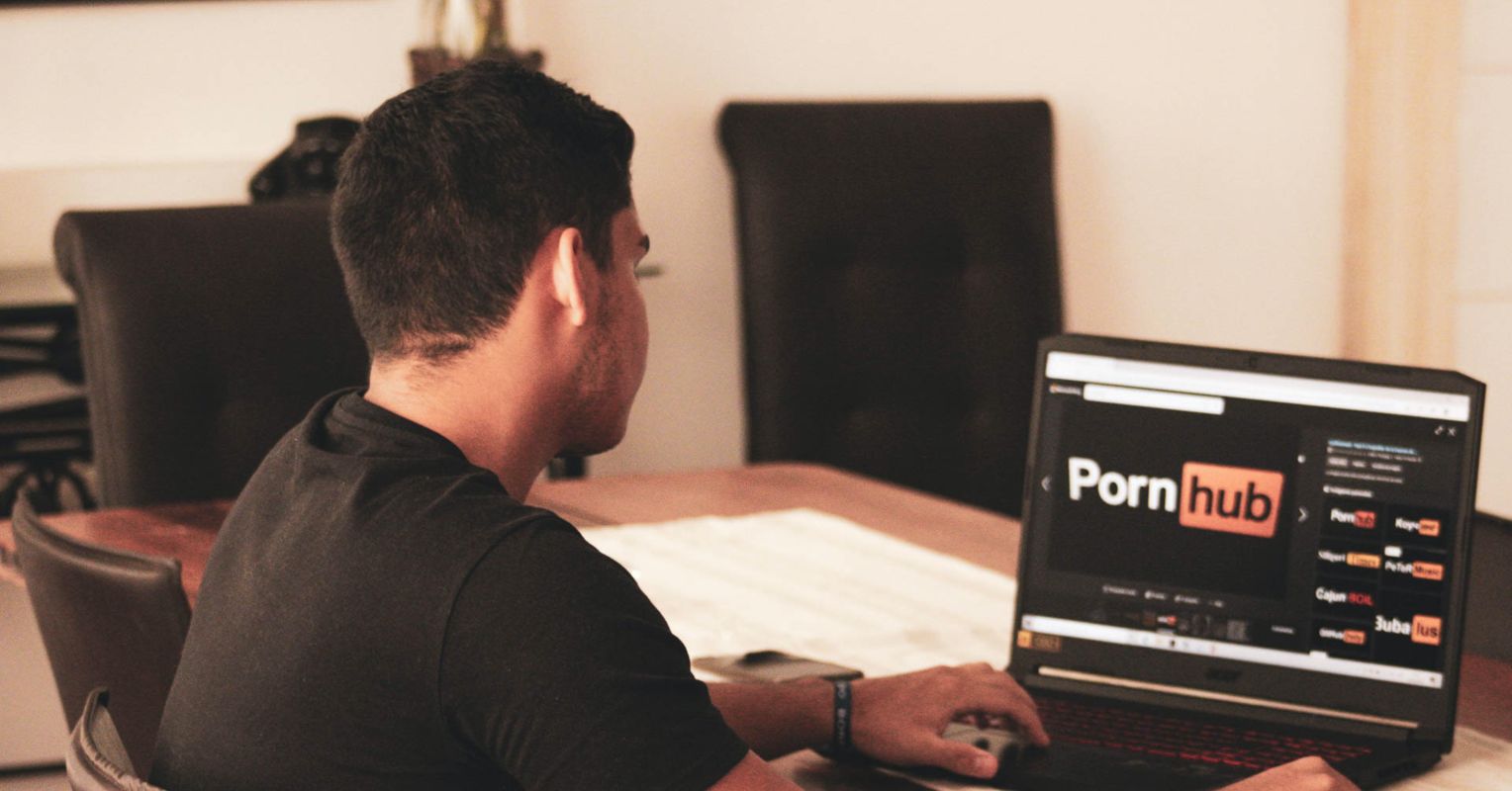 How Much Porn Do Americans Really Watch? Psychology Today pic photo