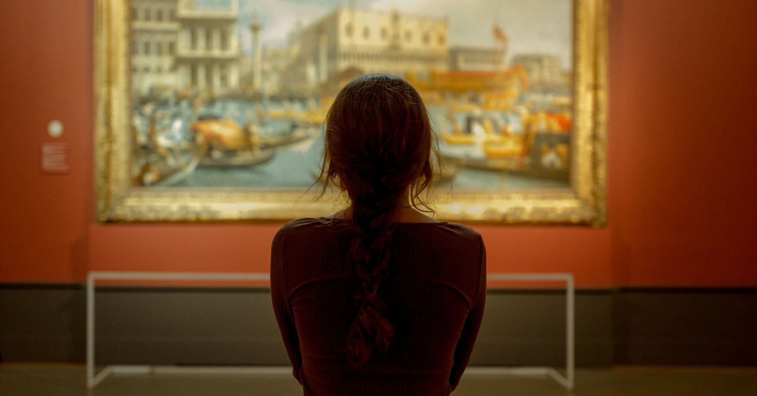 The Health Benefits of Looking at Beauty