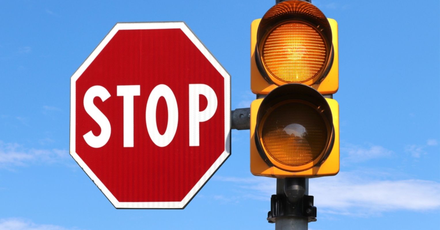 10 Relationship Yellow Flags That May Not Be Deal-Breakers