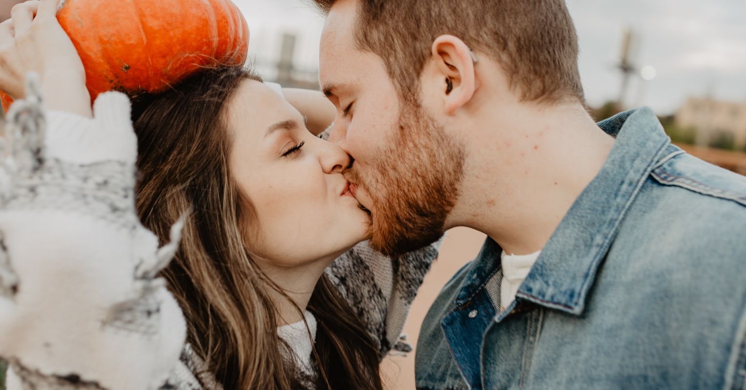 How People Really Feel About Kissing | Psychology Today Singapore