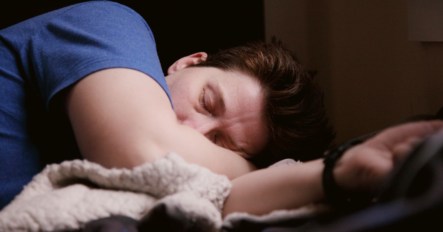 Exploring consciousness through traditional sleep stages.