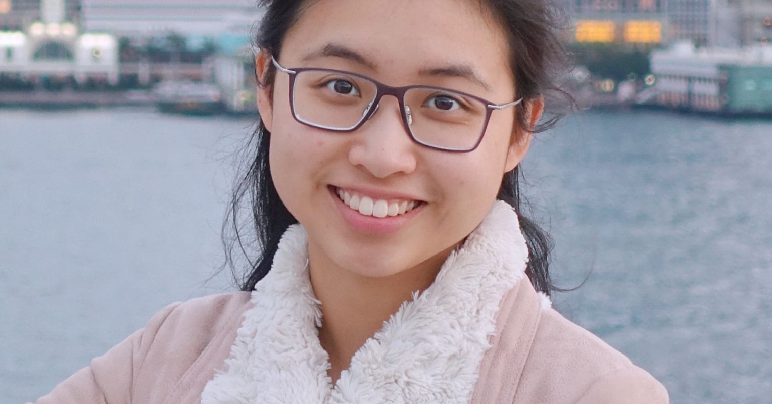 Replicating Distinction Bias: Joint vs. Separate Evaluations