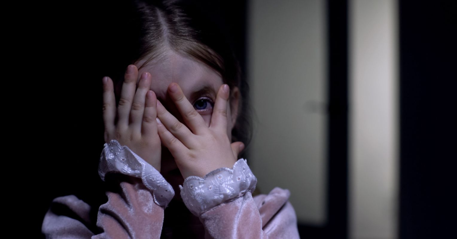 Why Some People See Ghosts While Others Never Do | Psychology Today Canada