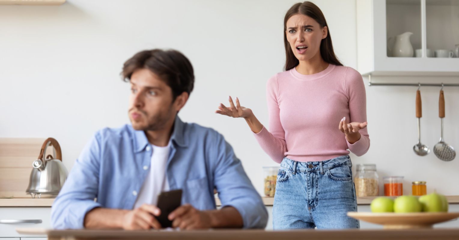 7 Signs That a Partner's Jealousy Is a Problem Psychology Today Canada