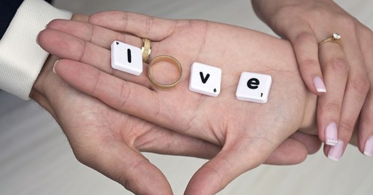 I Love Using 52 Ways to Show I Love You: Helping | Psychology Today