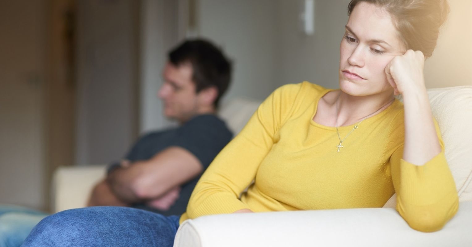 When to Get Out of an Emotionally Distant Relationship | Psychology Today