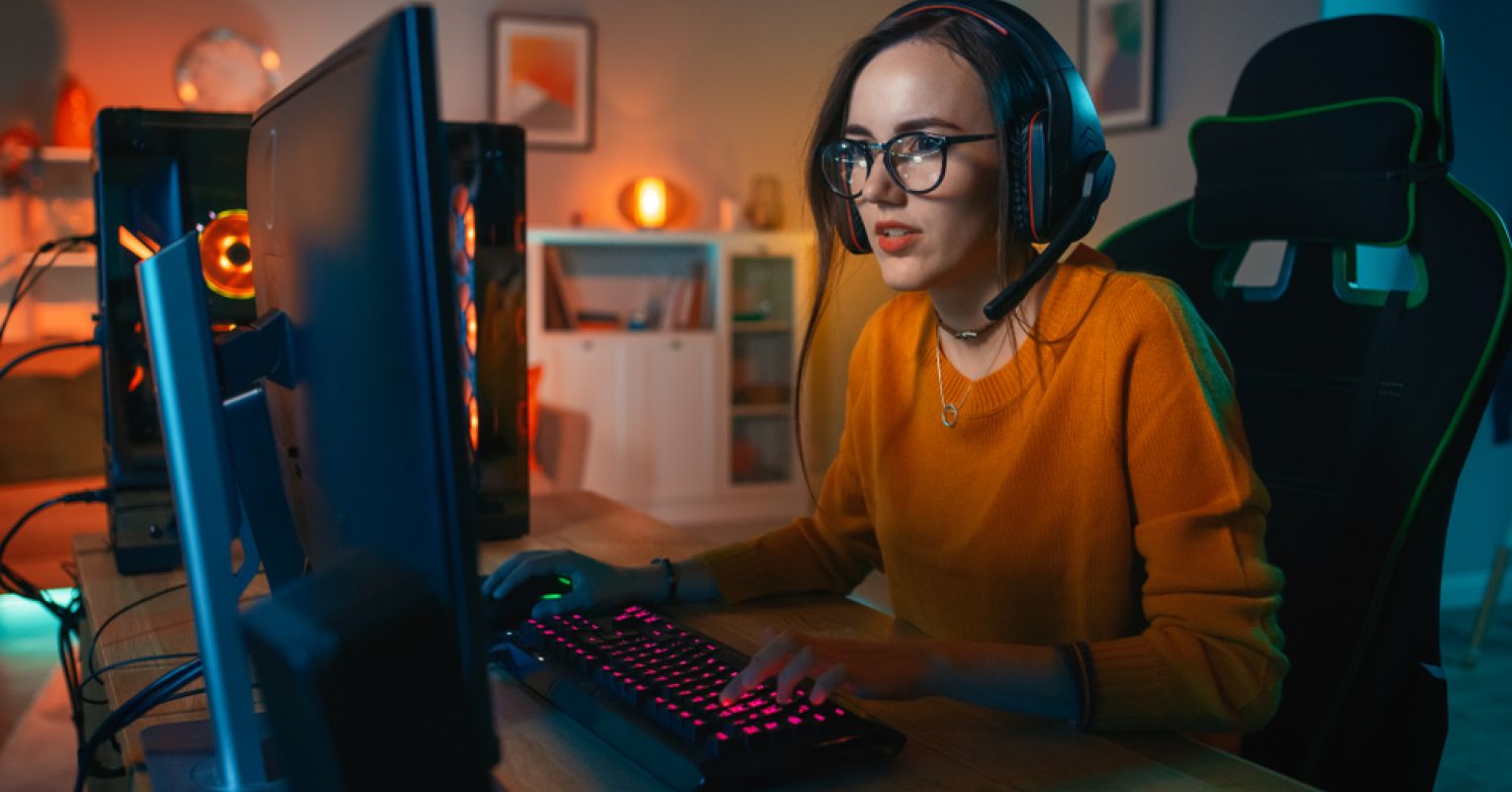 Free to Play? Hate, Harassment and Positive Social Experience in Online  Games 2020