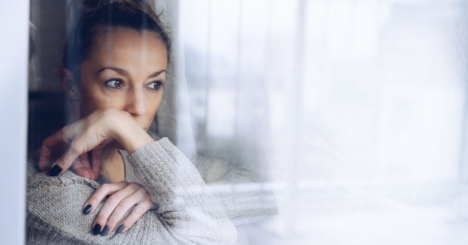 Feeling Lonely? Discover 18 Ways to Overcome Loneliness