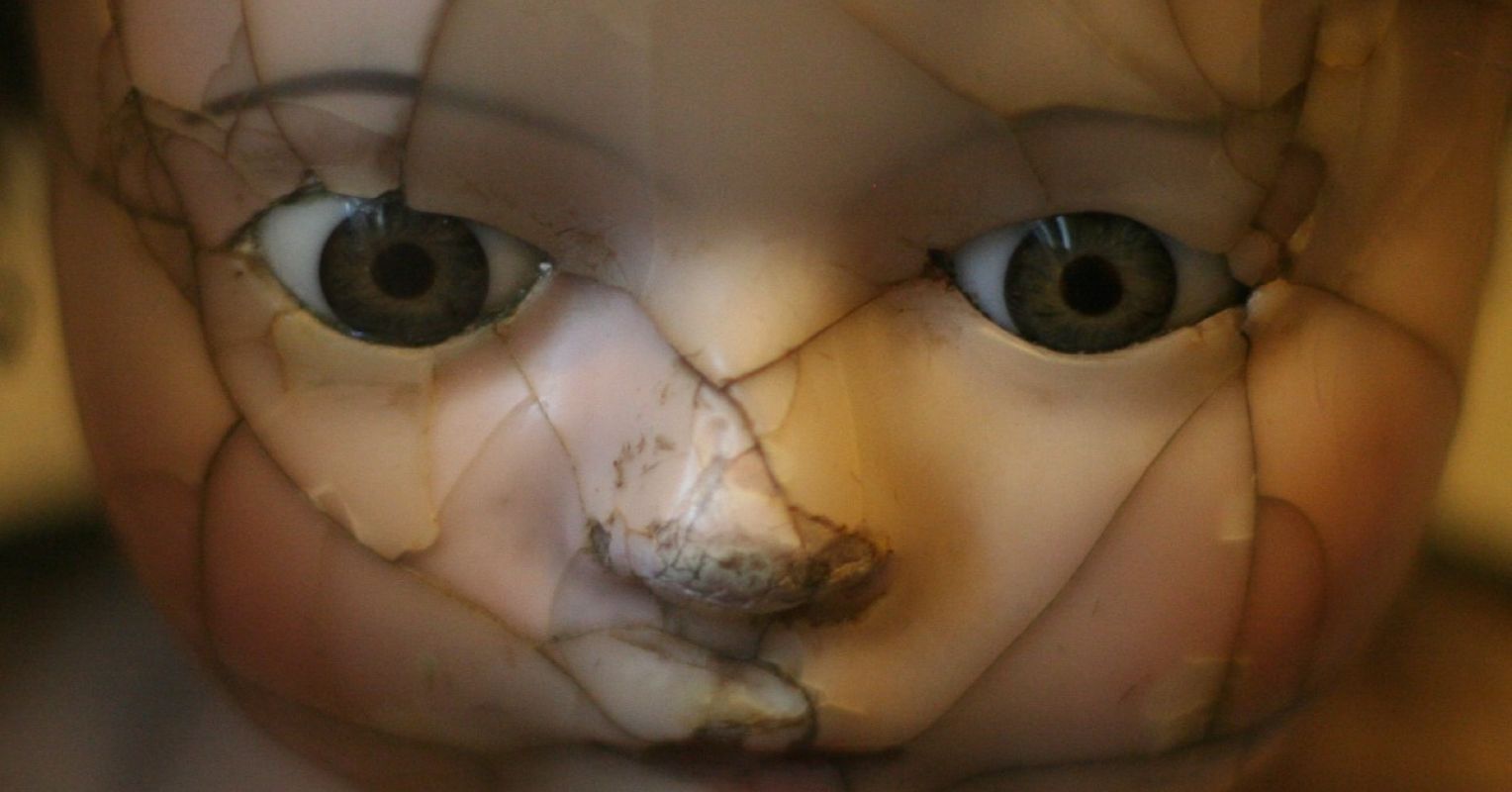 Why the Uncanny Valley Phenomenon Creeps You Out