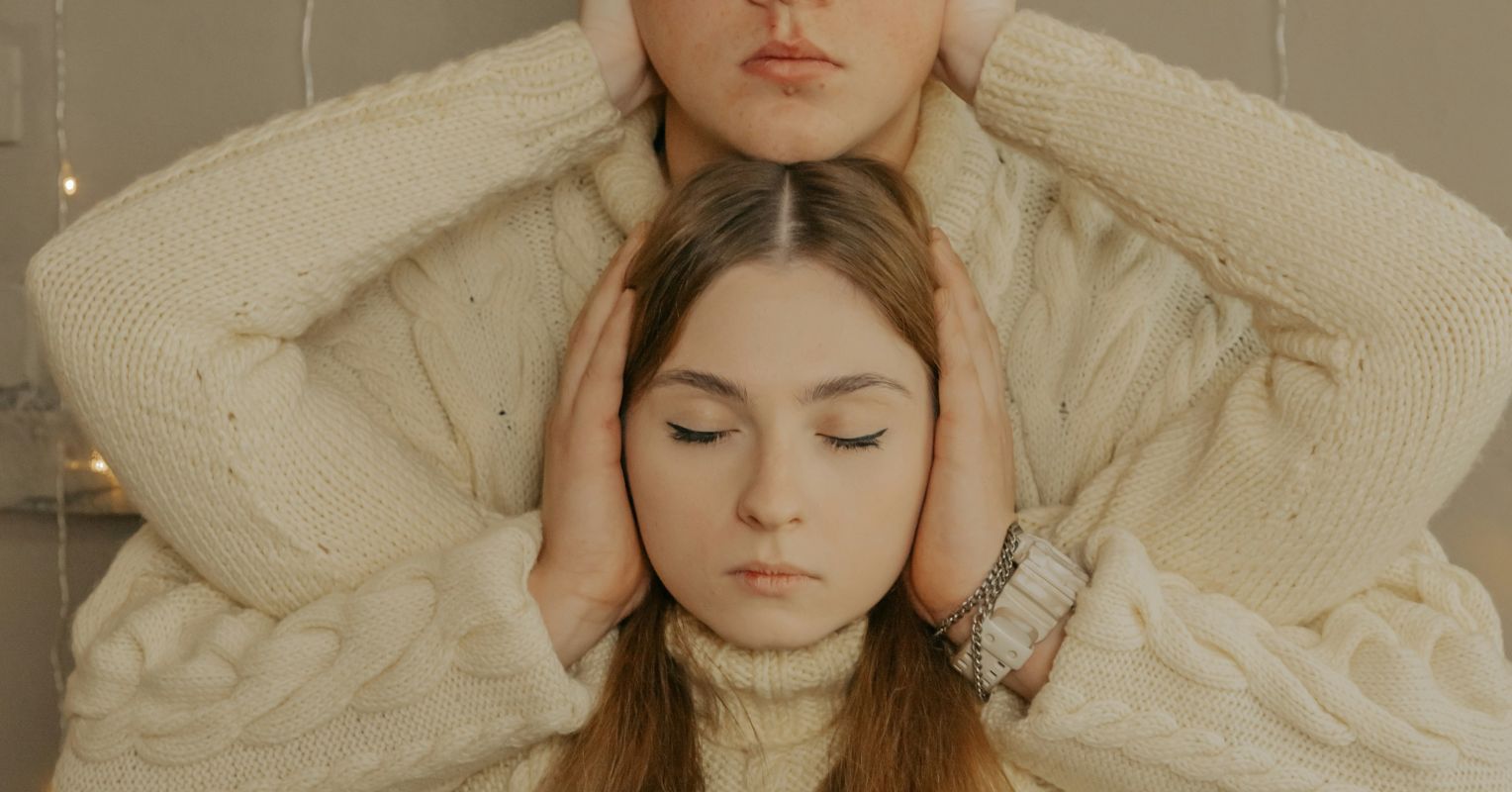 The 3 Most Common Conflicts, According to a Couples Therapist