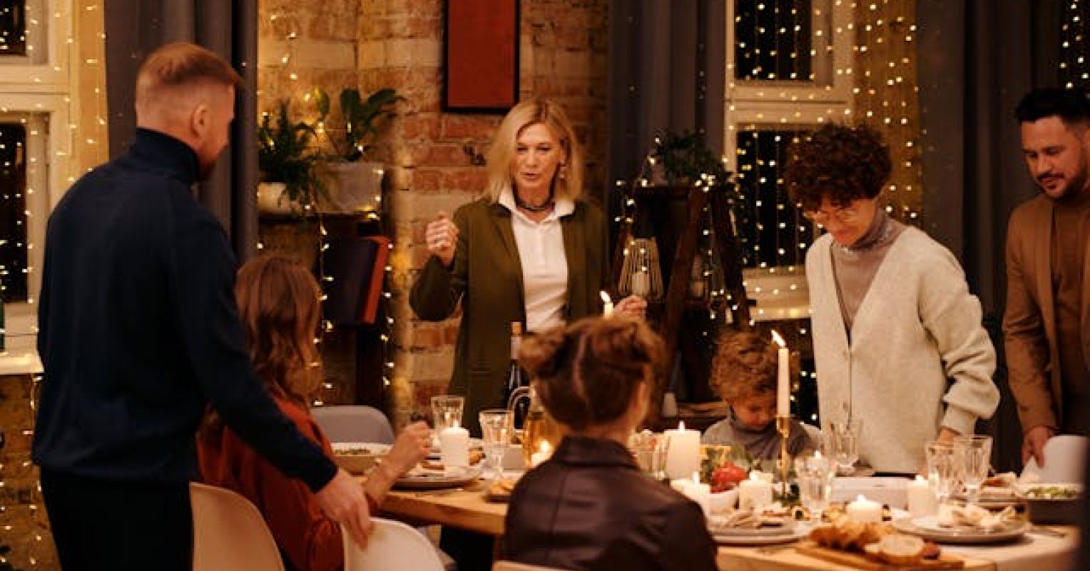 How to Deal With Politics During the Holidays How to Deal With Politics During the Holidays