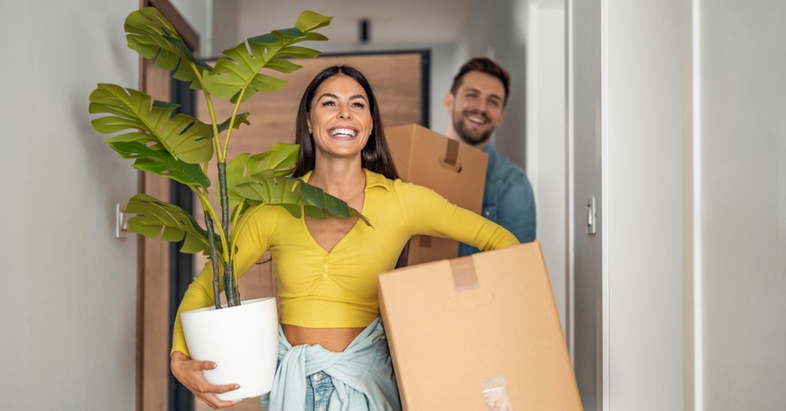Coppin Move In Why Some Couples Should Move In Together, but Maybe Not Others ...