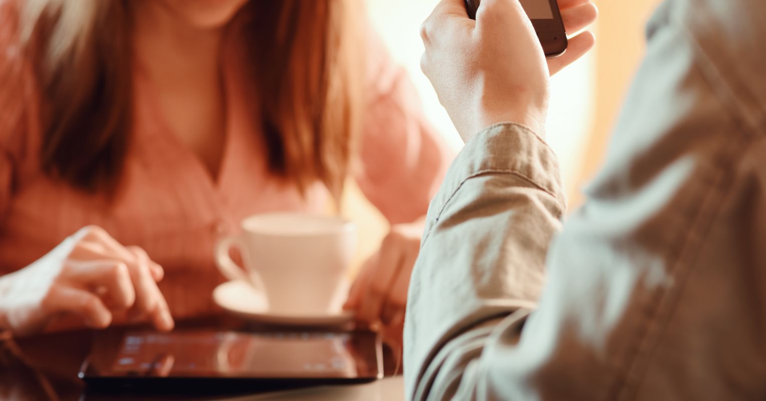 Can Your Dating Profile Attract More Attention?