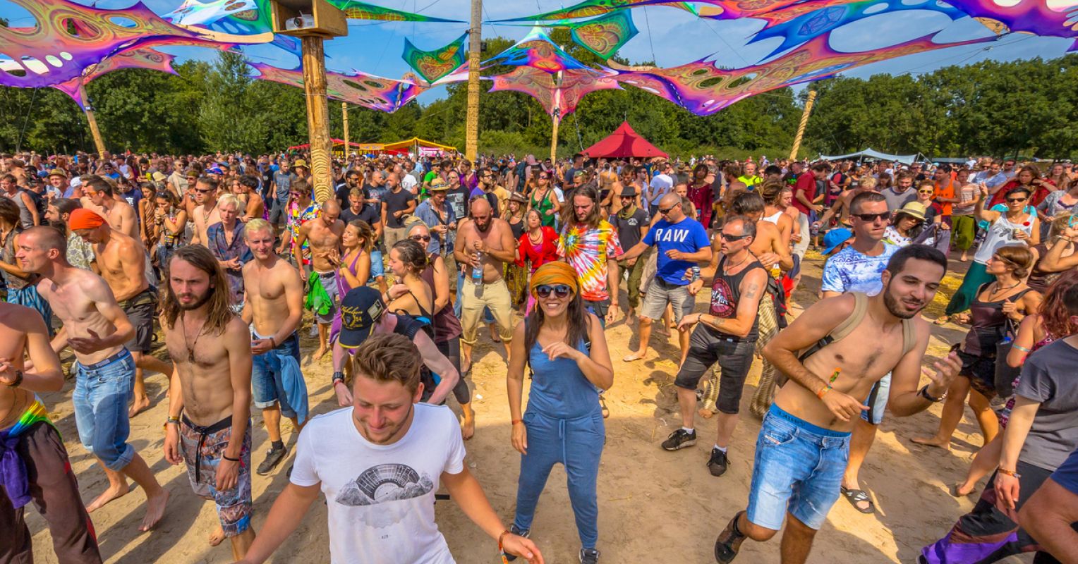 How Psychedelics Shape the Experience of Catastrophic Events