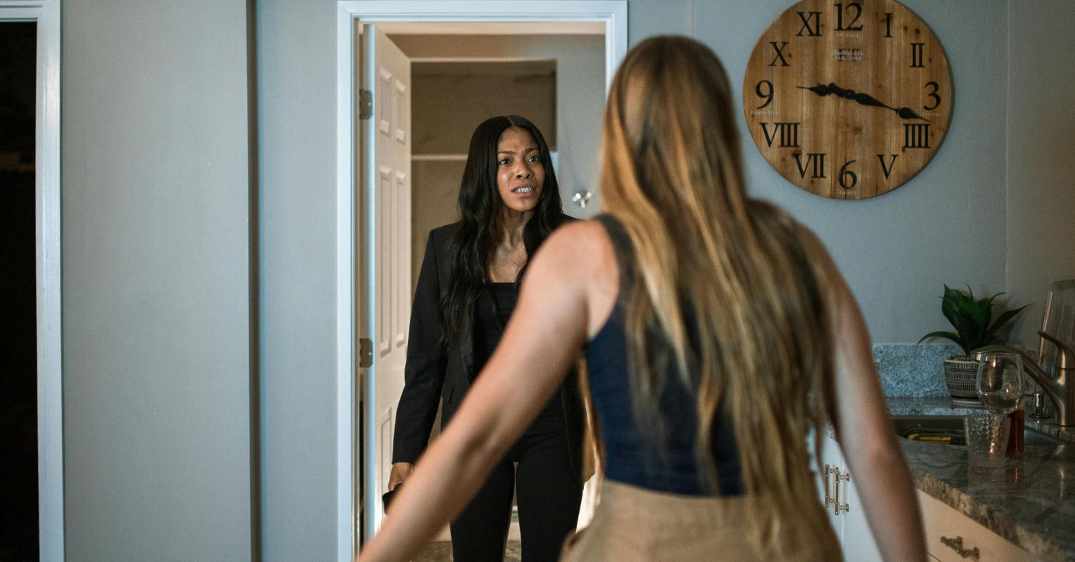 5 Abuse Red Flags Often Missed by Family Trauma Survivors