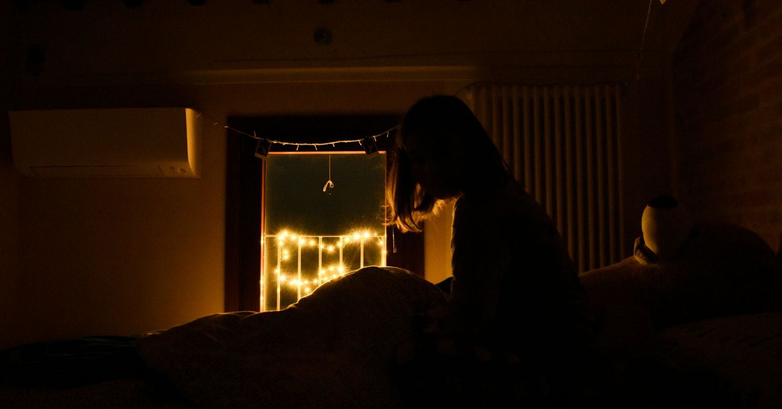 3 Ways to Stop Overthinking From Stealing Your Sleep