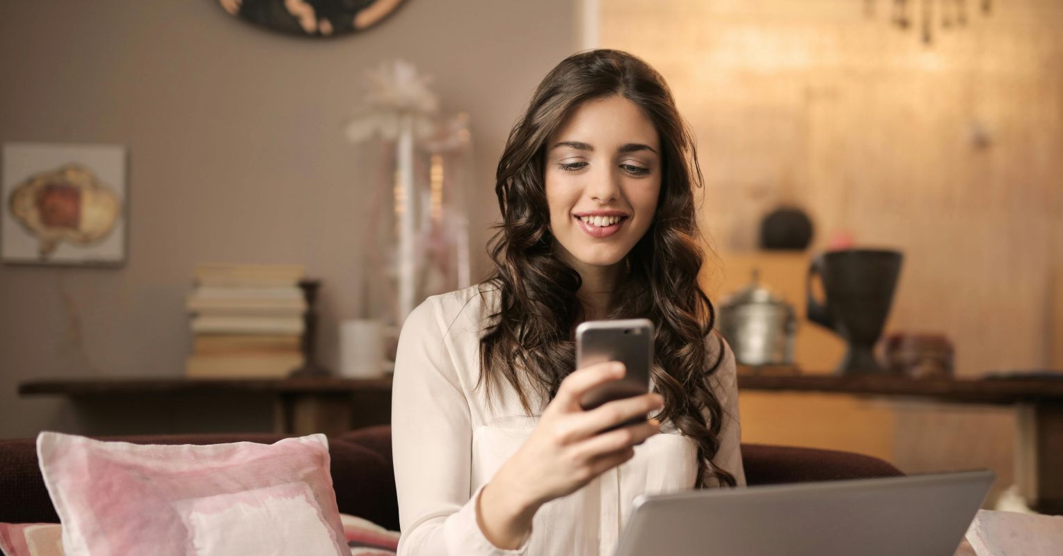 A Bad Idea: Posting Conspiracy Theories When Online Dating