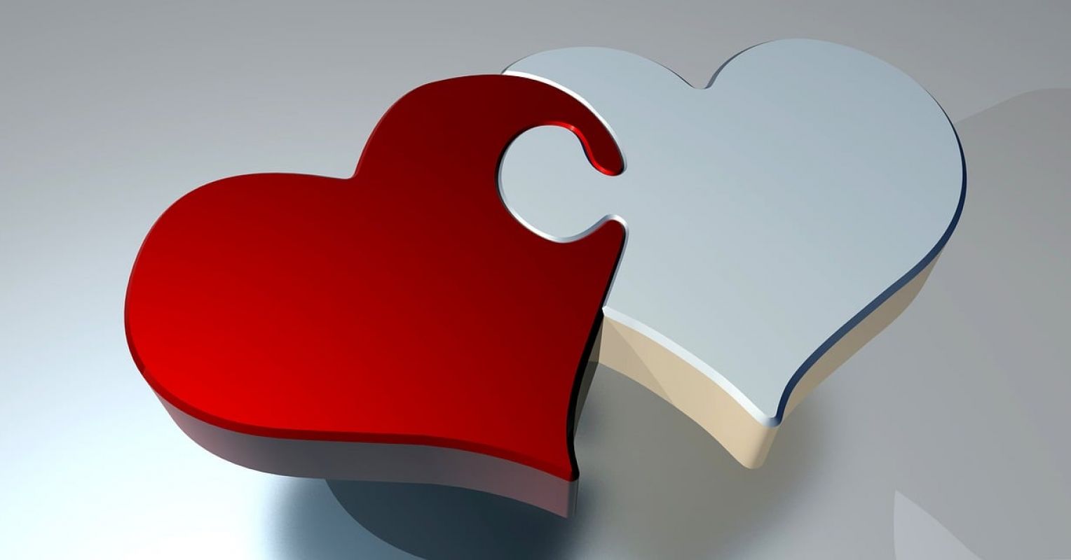 Health Benefits of Building Bonds With Your Partner Via Self-Disclosure