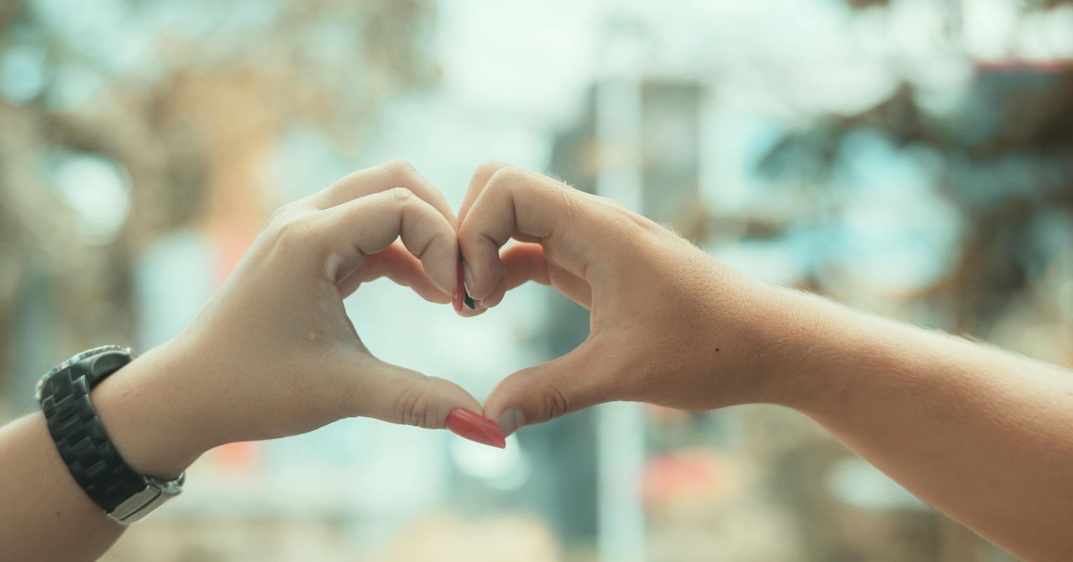 How Stress Hurts Heart Rate Synchronization in Couples