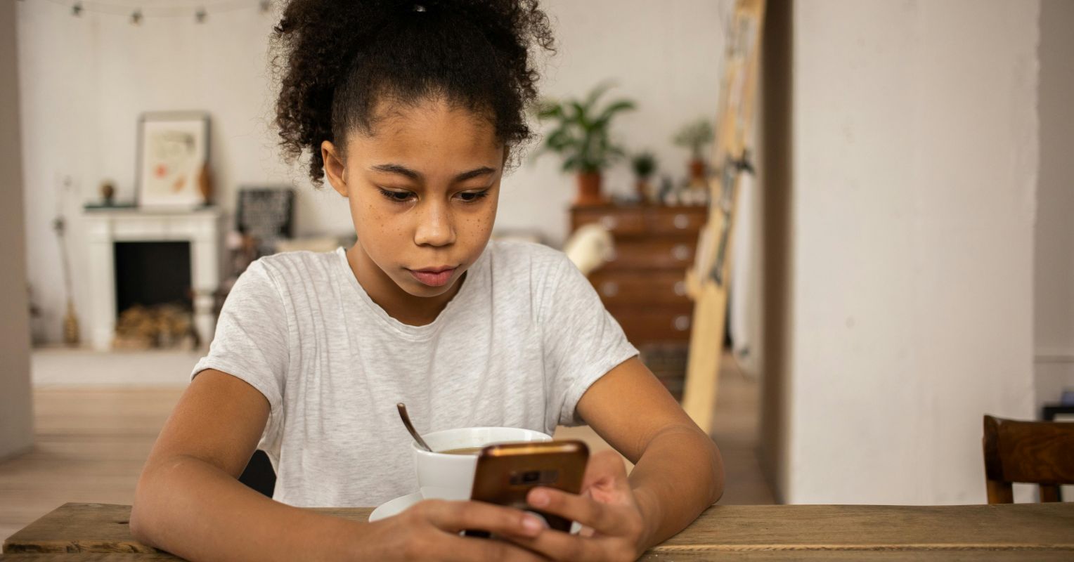 Viewing Harmful Material Online and Children's Stress