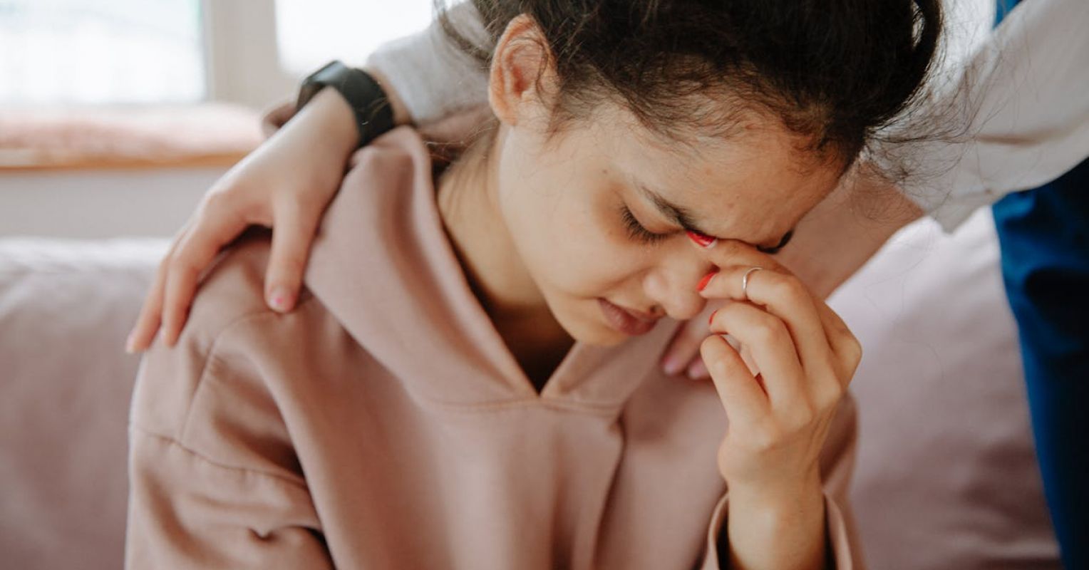 Why Breakups Are So Hard to Let Go