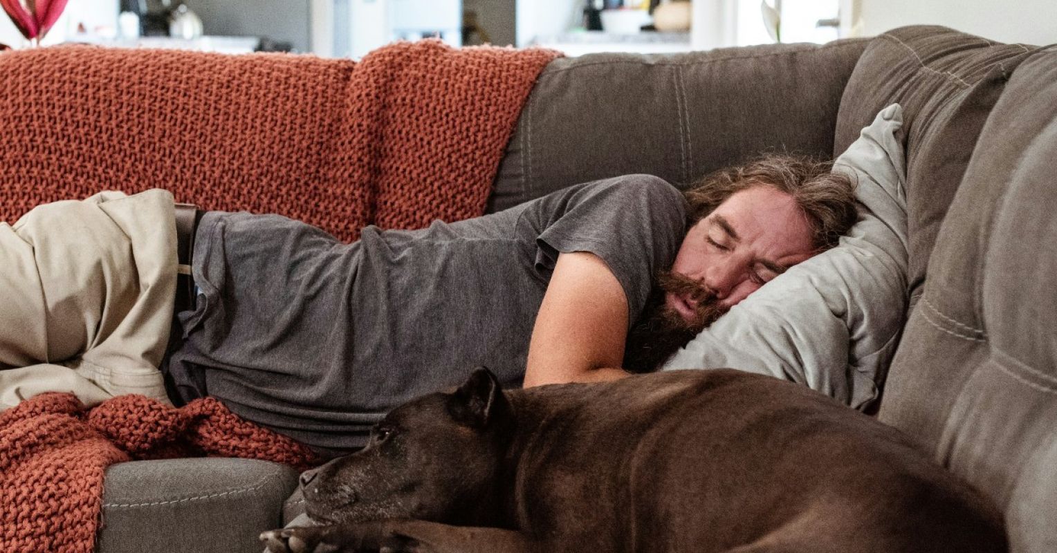 3 ‘Lazy’ Habits That Actually Signal Intelligence