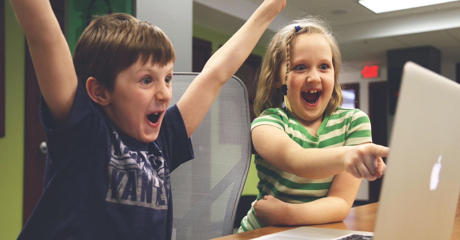 Can Hybrid Intelligence Close the Learning Gap?