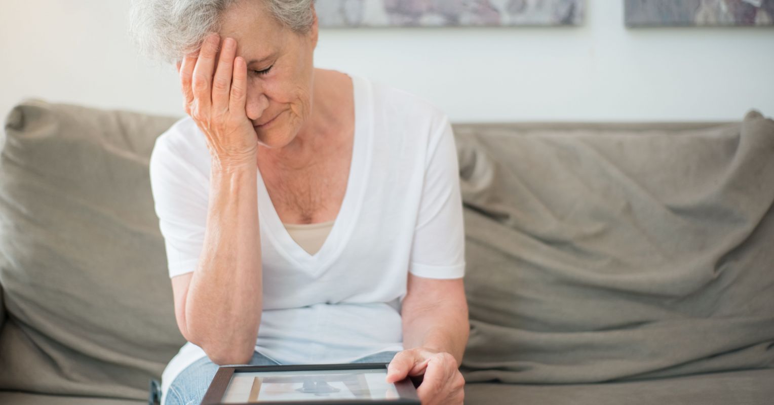 Disenfranchised Grief: When a Friend Dies