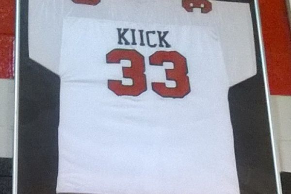 Jum Kiick's retired high school jersey